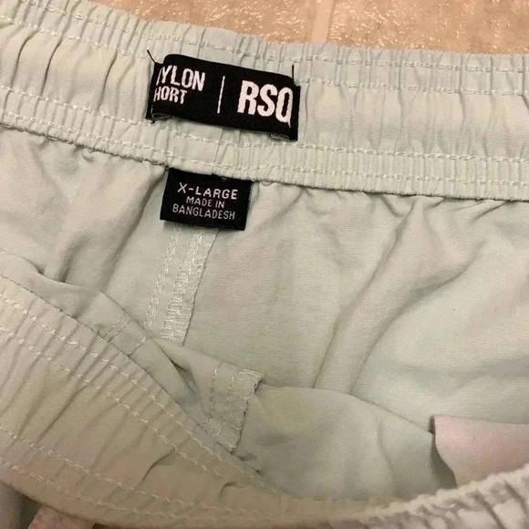 RSQ - Picture 2 of 5